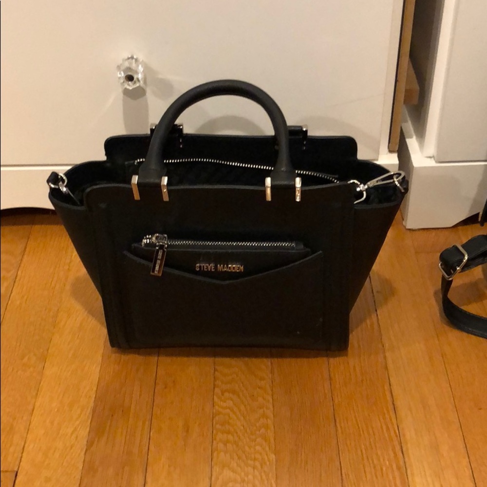 Steve Madden small body bag with handles